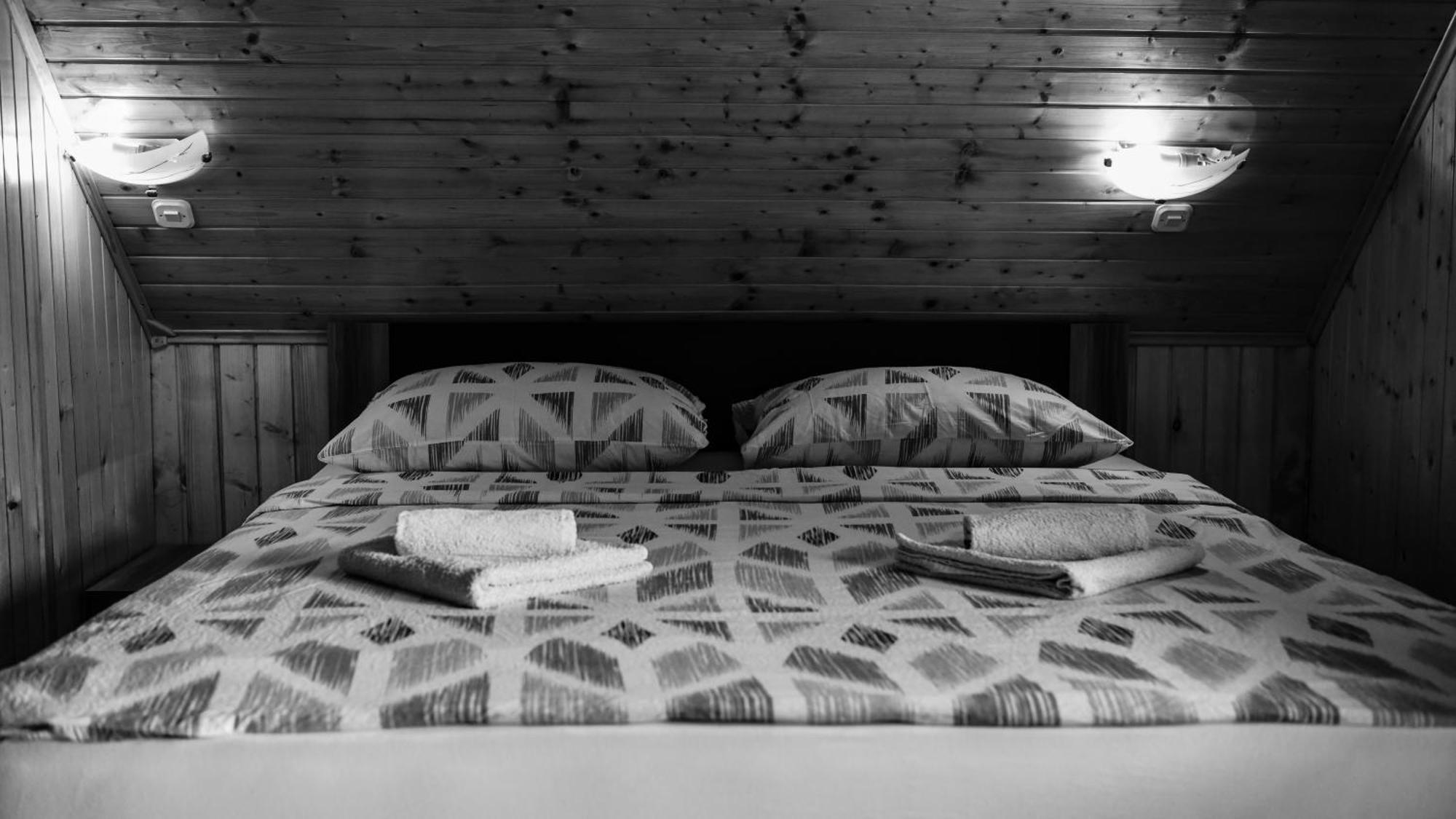 Guest House Martin Korana Экстерьер фото