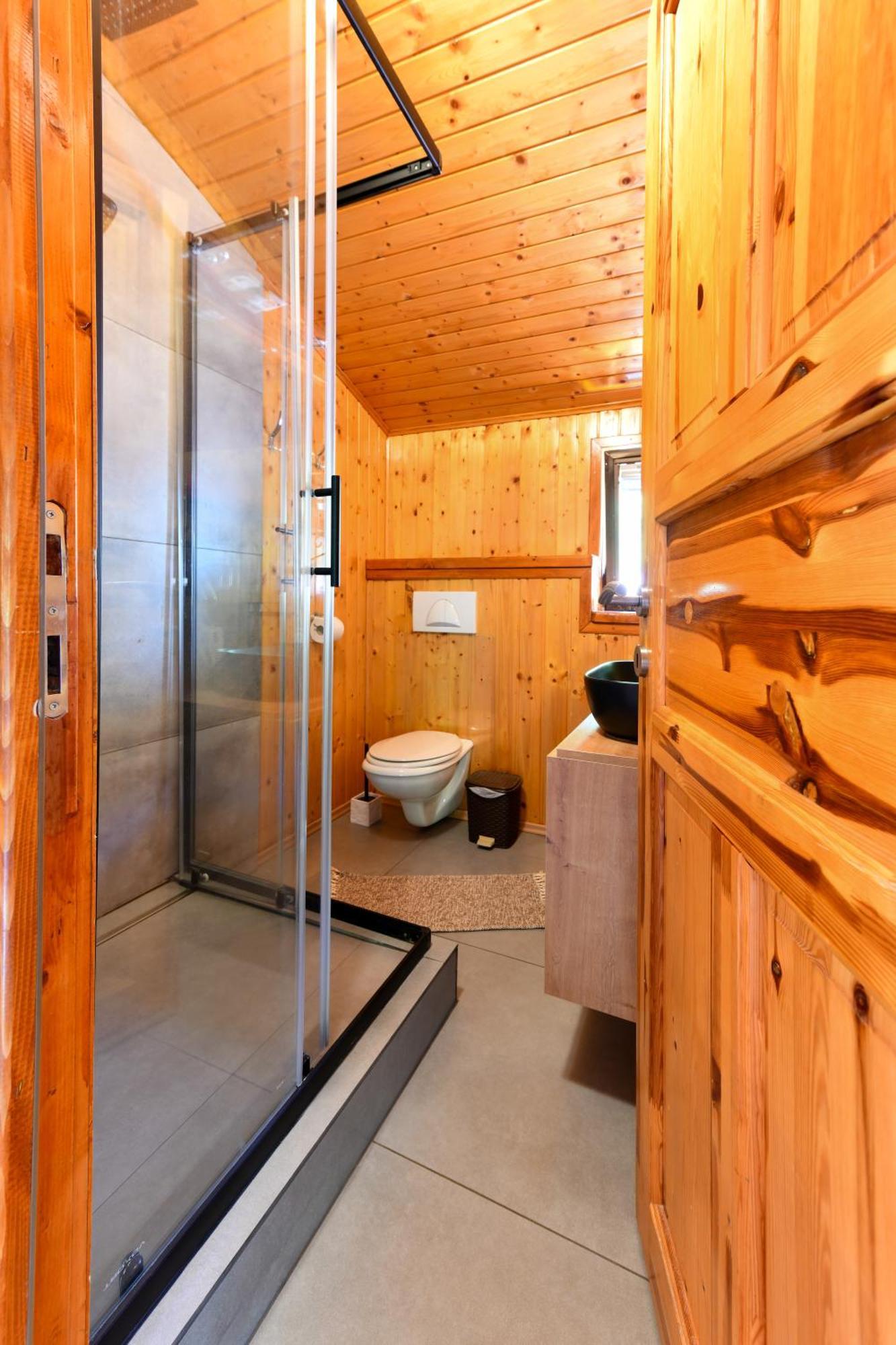 Guest House Martin Korana Экстерьер фото